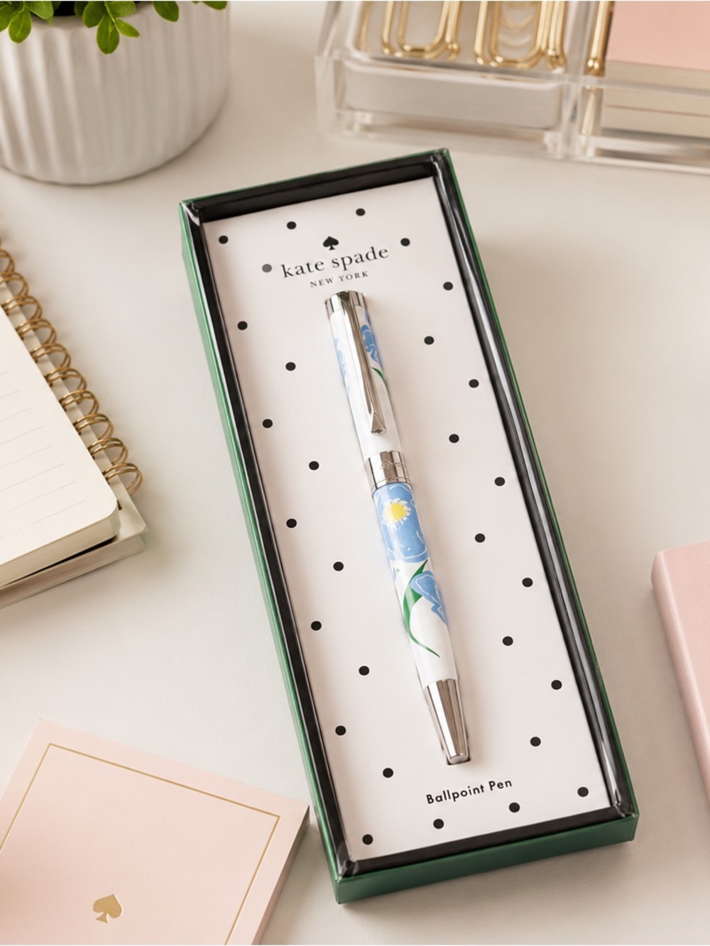 kate spade New York Floral Ballpoint Pen in Blue and White NIB